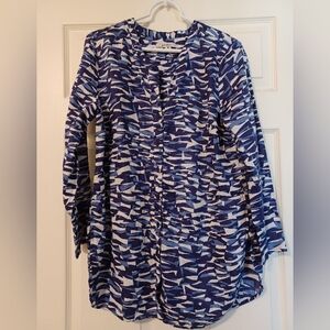 Zozo Womens Size L Blue &:White Abstract  Linen Button Down Top